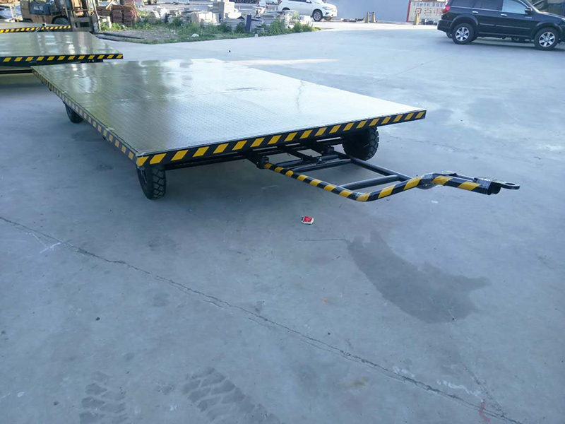 我們應(yīng)該怎樣選取工具車？